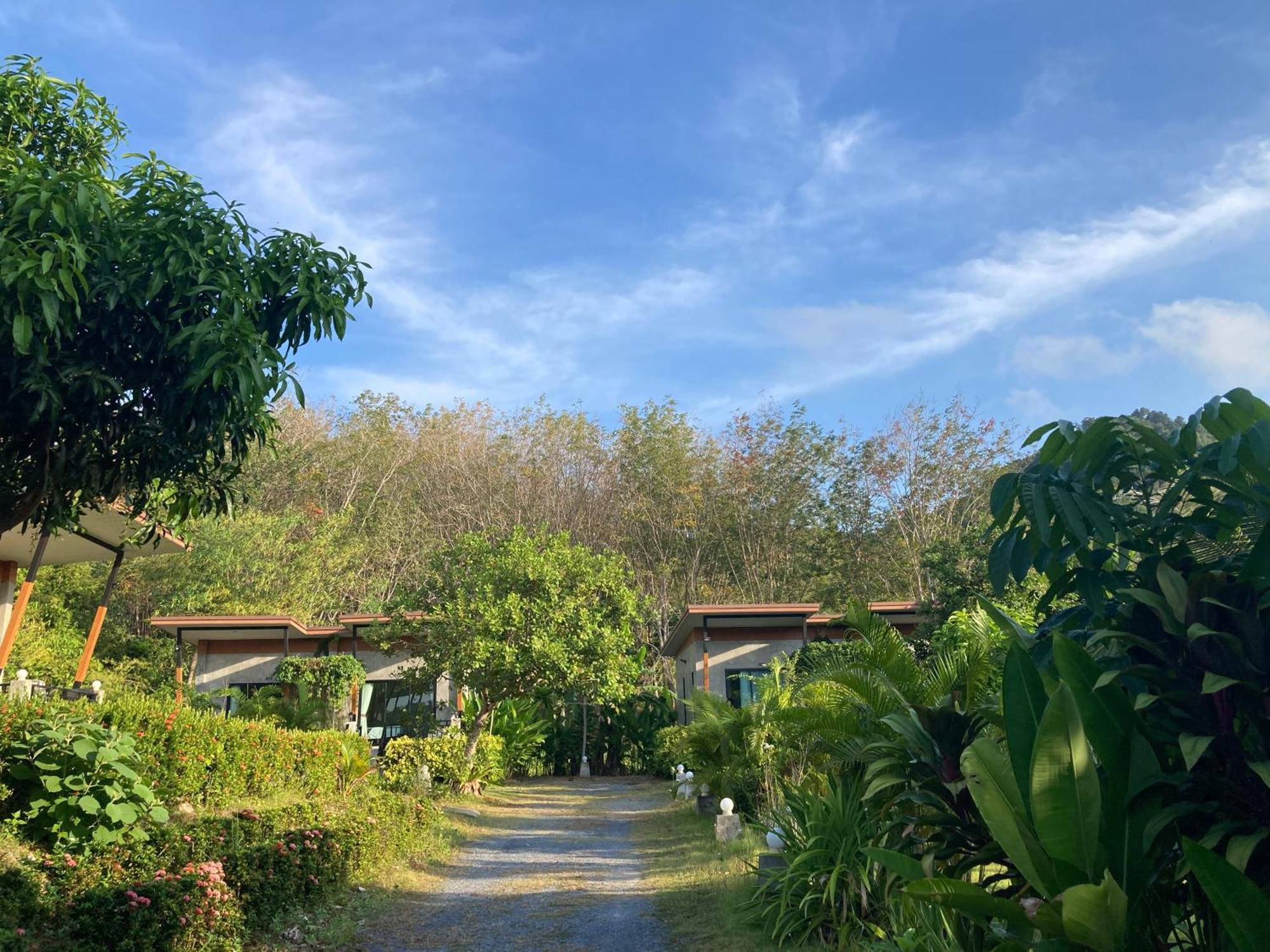 Serene Lanta Resort Ko Lanta Exterior foto