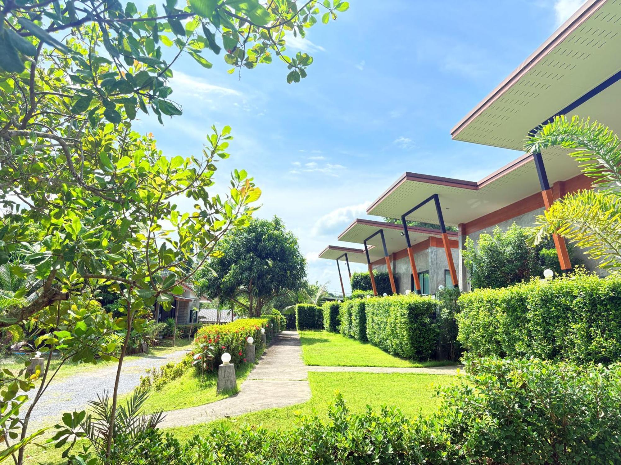 Serene Lanta Resort Ko Lanta Exterior foto